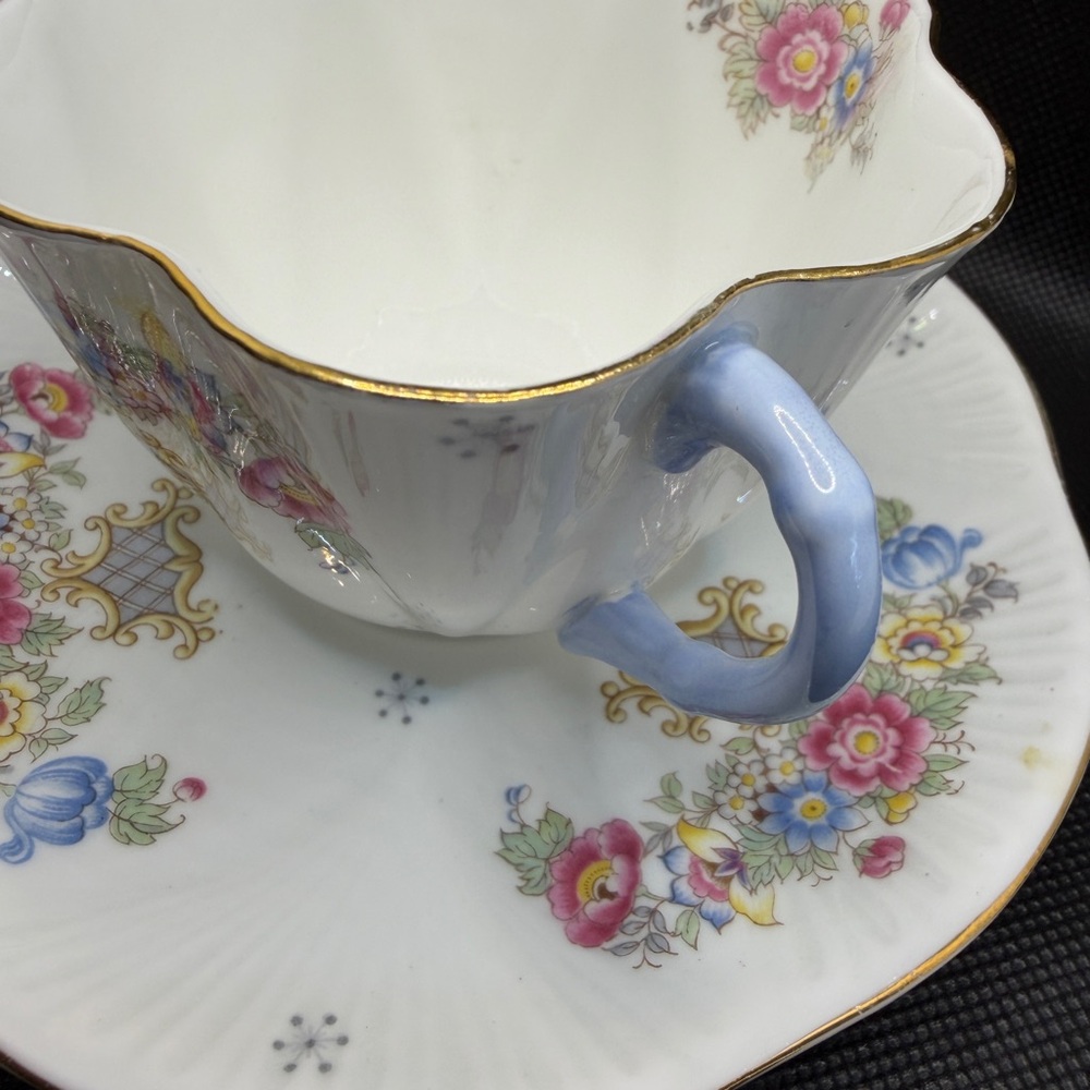 Shelley England Fine Bone China Teacup and Saucer Floral Gold Trim Blue Handle - Picture 4 of 9
